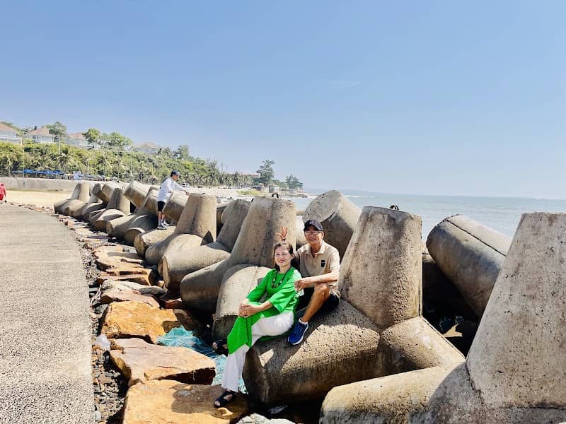 View từ Bãi đá Ông Địa