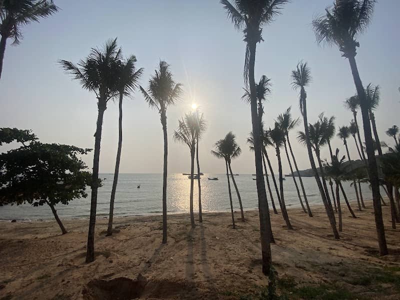 Hoàng hôn Bãi Đất Đỏ