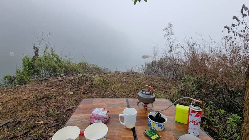 Toàn cảnh Boar Glamping