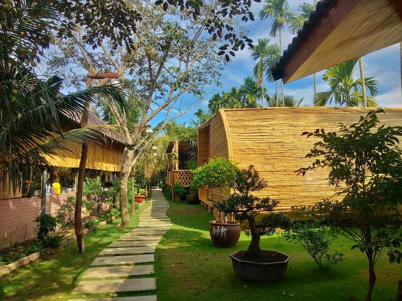 Vườn cây ăn trái tại Cà Rốt HomeStay