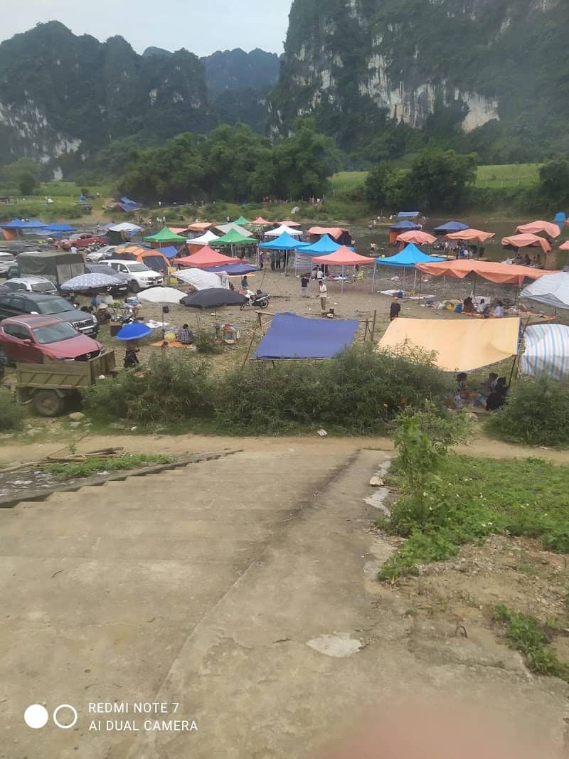 Camping Sông Bôi Nà Bờ – Cẩm Nang Du Lịch "Đắm Mình Trong Nước, Quên Hết Muộn Phiền"