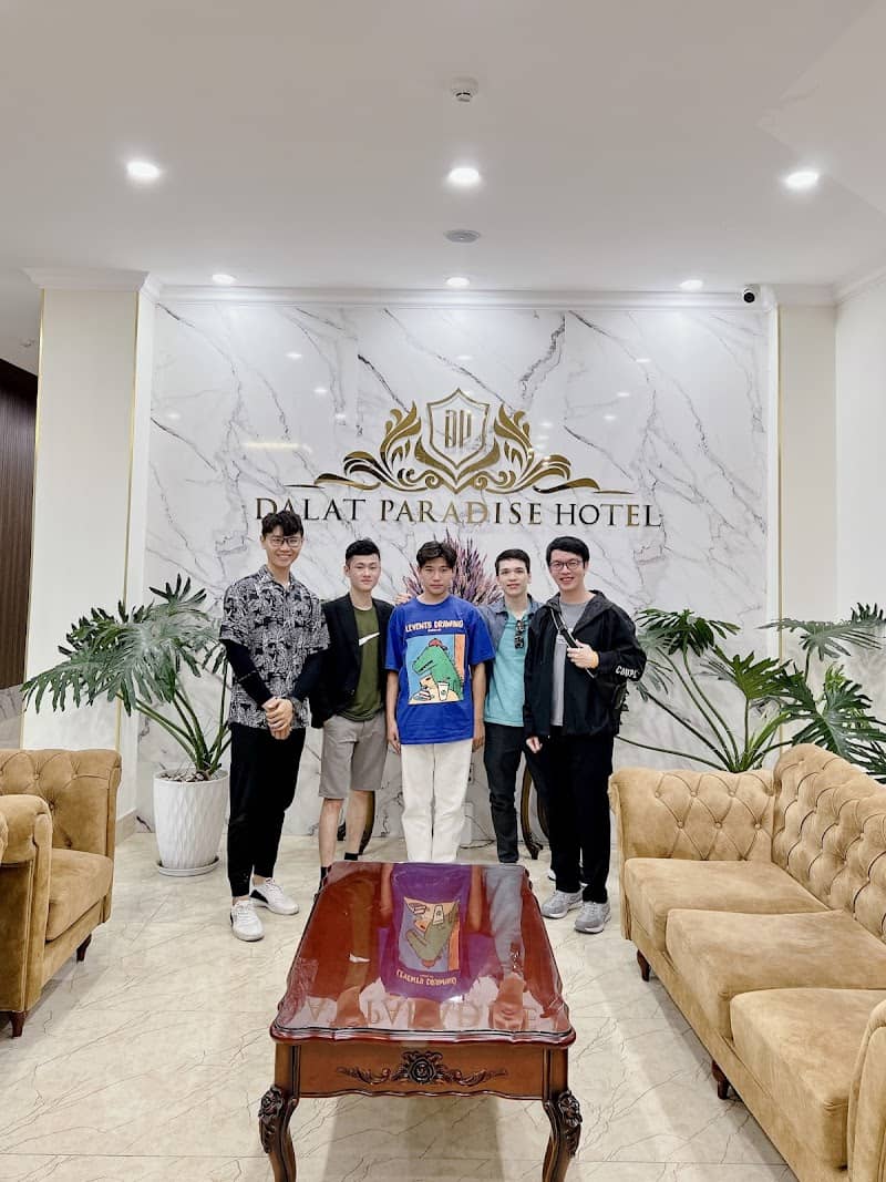 Khách hàng hài lòng CÔNG TY TNHH DU LỊCH GIA ĐỊNH