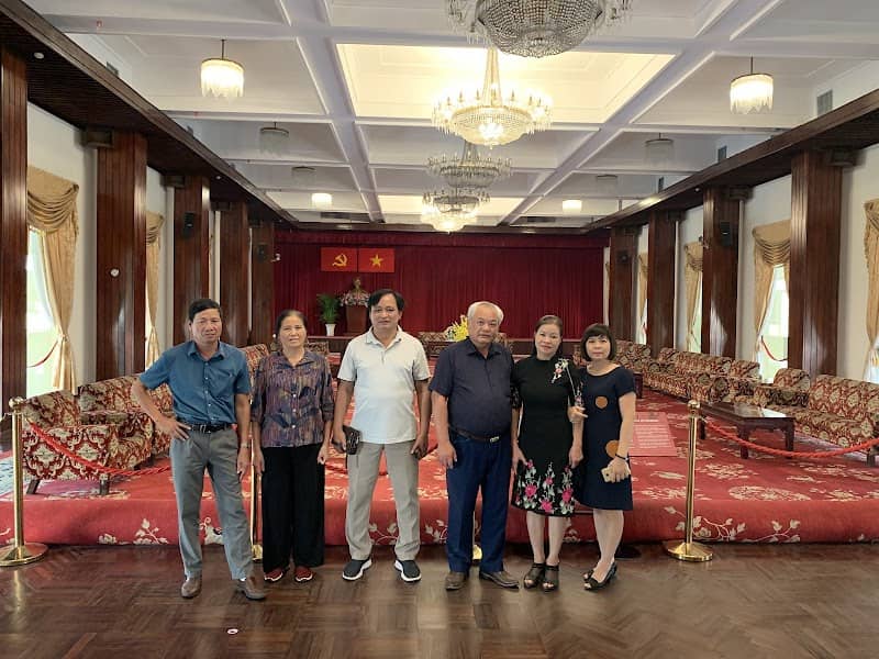 CÔNG TY TNHH DU LỊCH & SỰ KIỆN AZ TOURIST