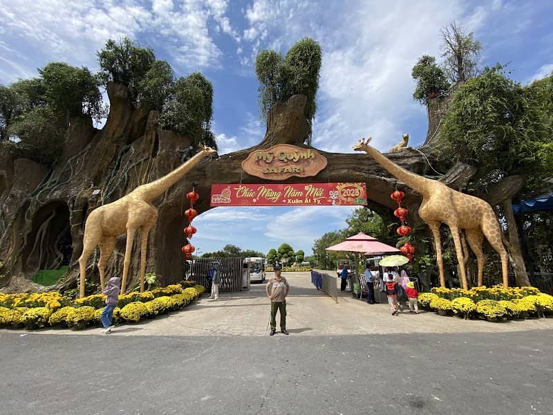 Khu vực động vật Mỹ Quỳnh Safari