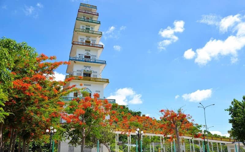 Cửu Trùng Đài An Giang