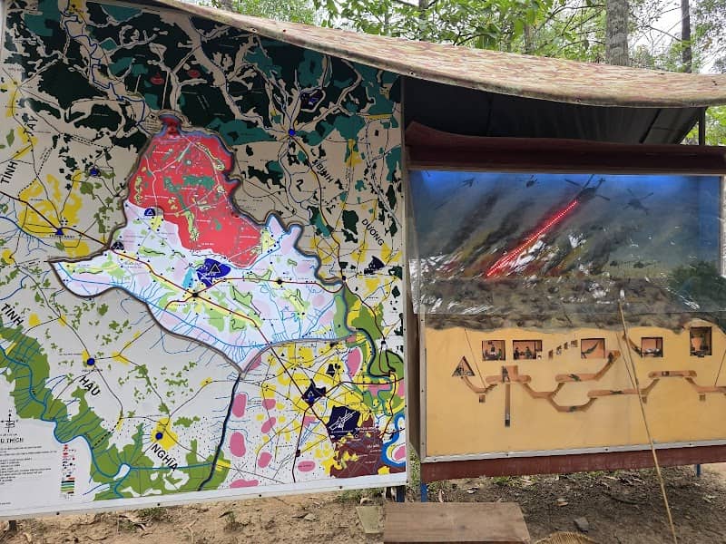 Địa Đạo Củ Chi - Bắn súng đạn thật