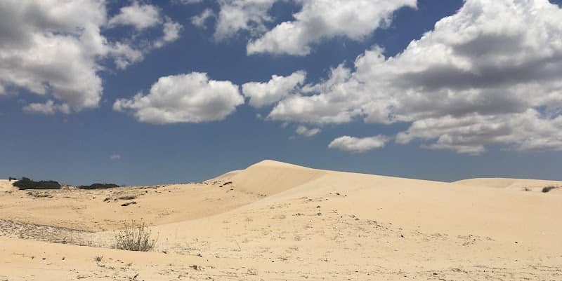 Điểm check in biển báo giao thông Bàu Trắng