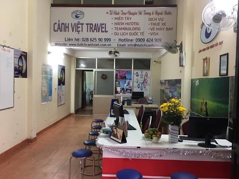 Du Lịch Cảnh Việt: Bóc Trọn Bí Mật Công Ty Du Lịch "Chất" Nhất Sài Gòn (Kèm Review Hài Hước)