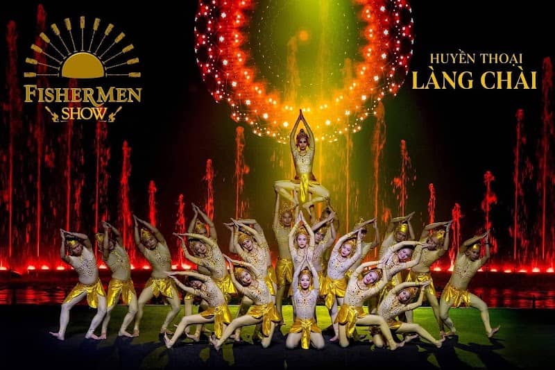 Màn trình diễn nghệ thuật tại Huyền Thoại Làng Chài