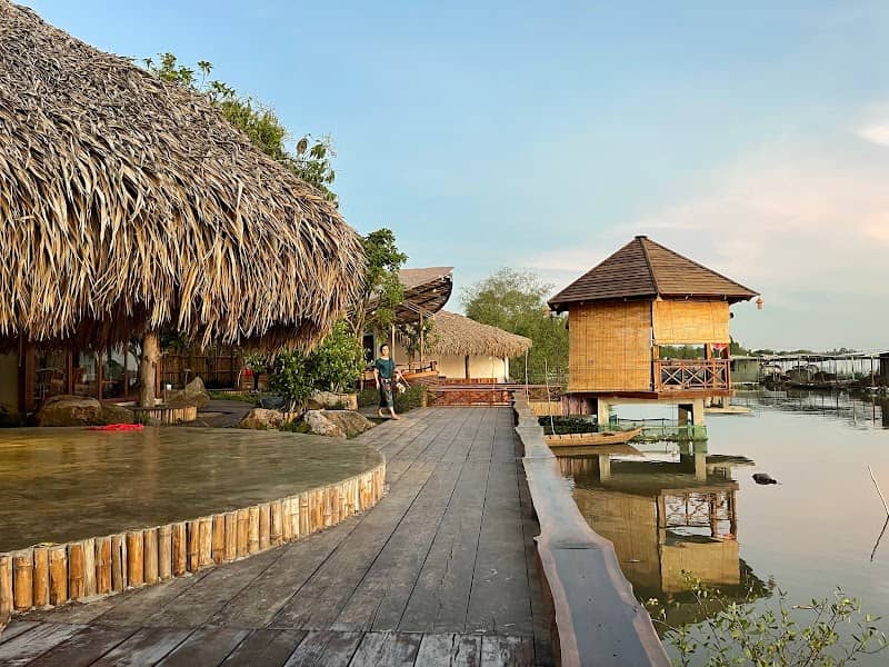 Review GARDEN VILLE – Vân Trang – Kinh Nghiệm Du Lịch Chill Đến Bến Với Vườn Mít "Ba Đầu Sáu Tay"