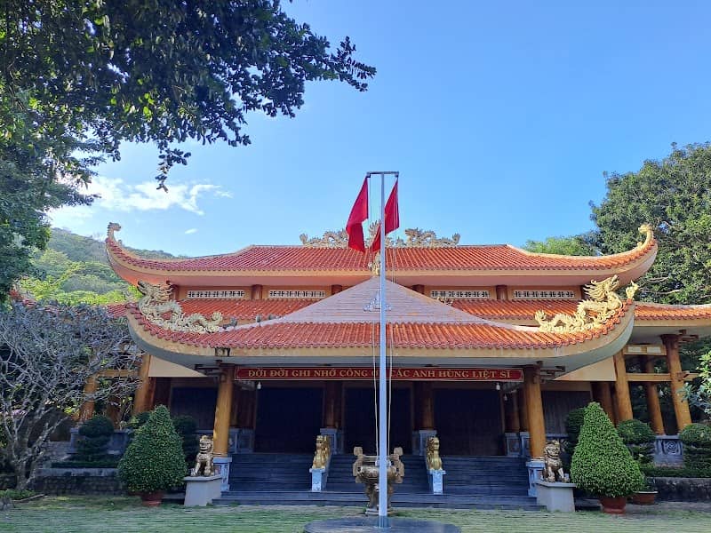Khám phá Khu di tích lịch sử Minh Đạm
