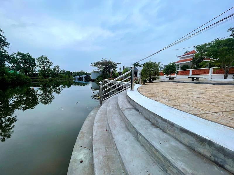 Khu di tích Lung Lá Nhà Thể - Bên trong khu vực trưng bày