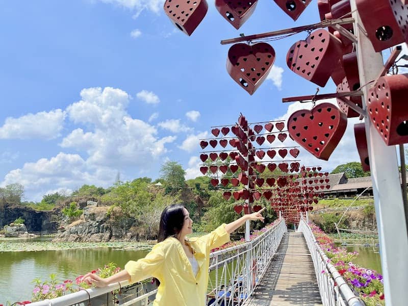 Thác nước Khu du lịch Bửu Long