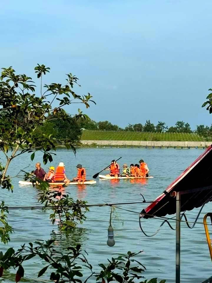 Khu vực lửa trại Nắng Camping