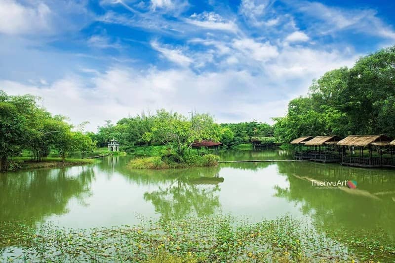 Cuộc sống về đêm tại Khu Du Lịch Cao Minh