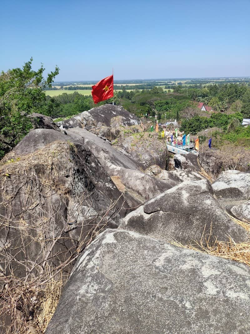 Khu du lịch Đồi Tức Dụp