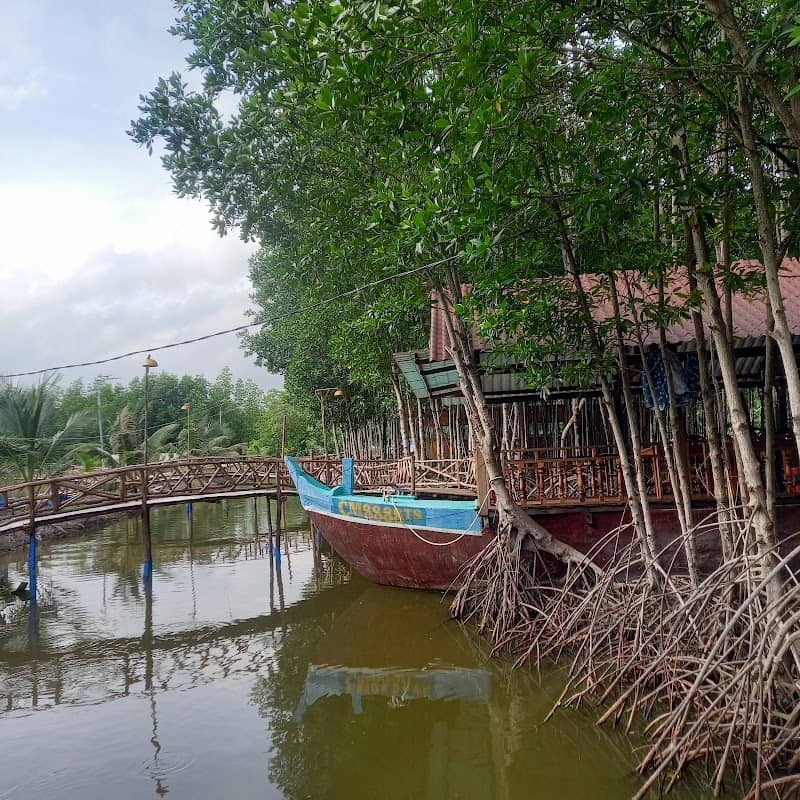 Món ăn đặc sản cua Cà Mau tại Bình Minh