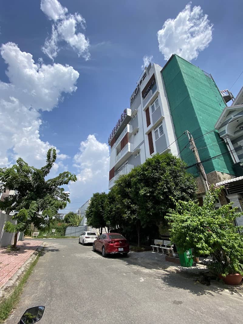 Lavender Hotel Cần Thơ mặt tiền