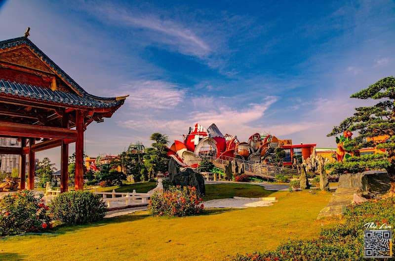 Điểm check-in Liên Hoa Bảo Tháp