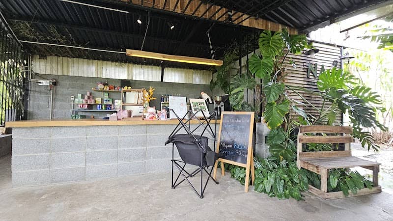 Naa Garden Coffee Glamping view 5