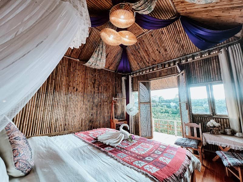 NAY Bungalow Lều Mông Cổ (Mộc Glamping & Ecohouse) – Cẩm Nang Du Lịch & Đánh Giá Chi Tiết