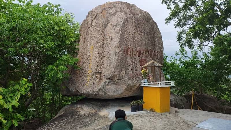 Giếng nước bí ẩn Núi Dài Năm Giếng