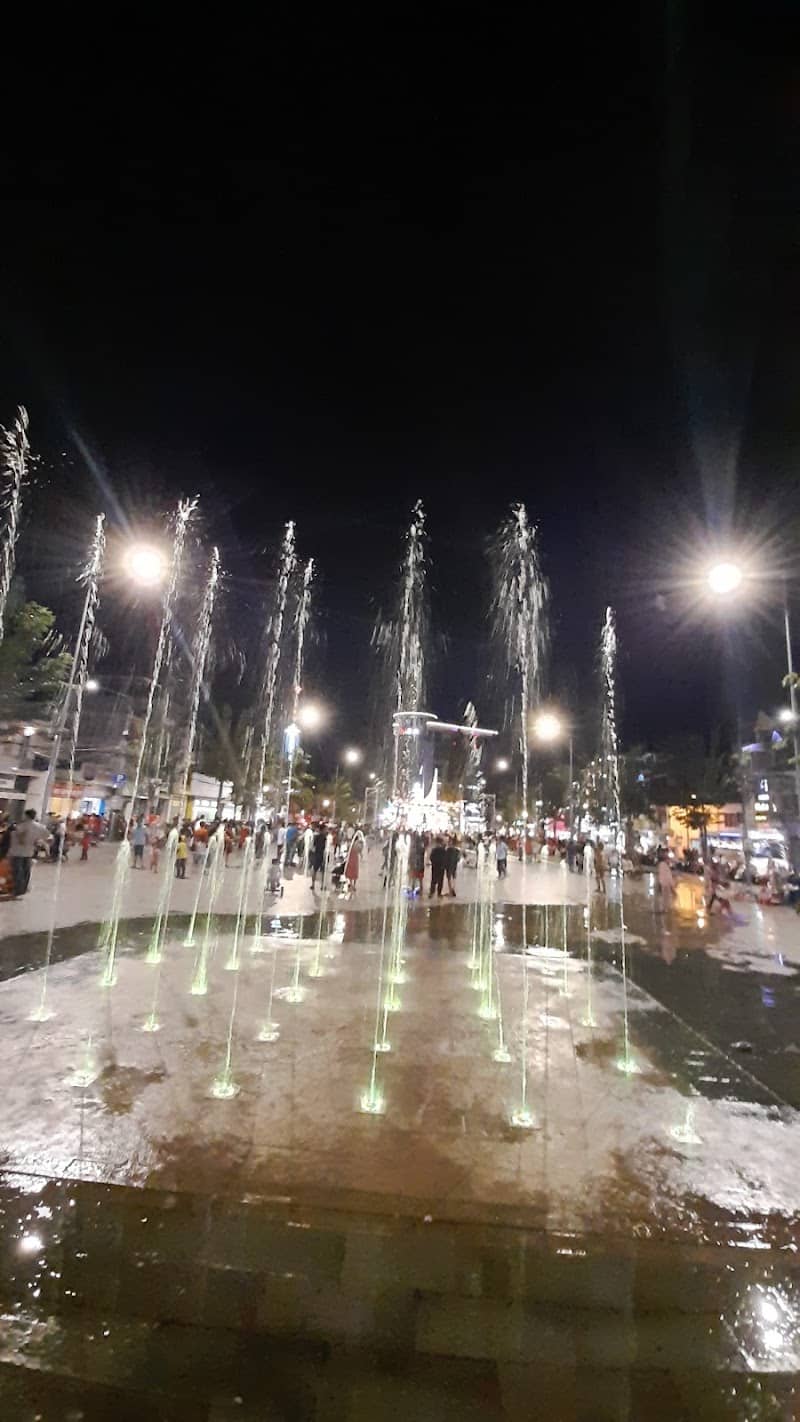 Review Phố Đi Bộ Phường. Long Khánh – Cẩm Nang Khám Phá Từ A Đến Z