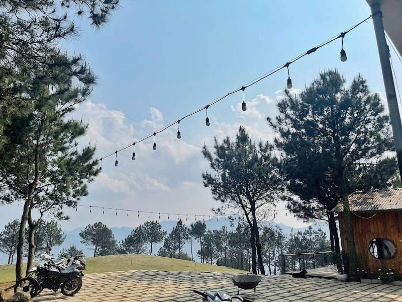 Khung cảnh mây trôi tại Pu Nhi Hill