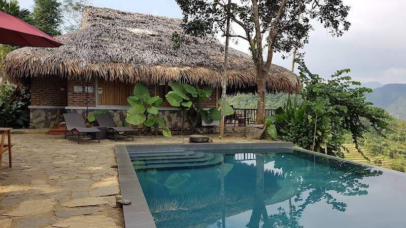 Nhà sàn truyền thống tại PuLuong Retreat