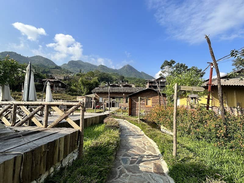 S Plus Bungalow Sapa view thung lũng