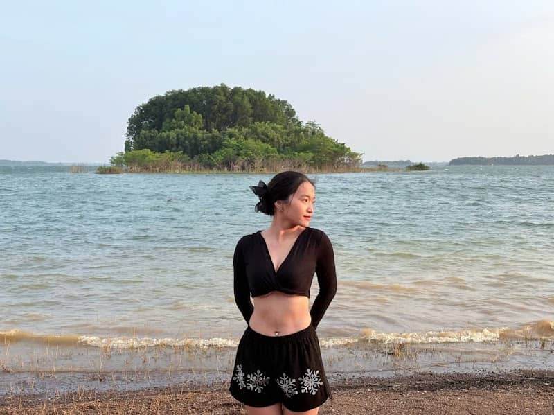 Suri Camping Hồ Trị An
