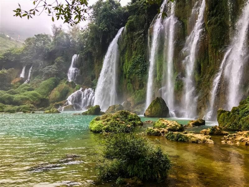 Đường đến Thác Bản Giốc