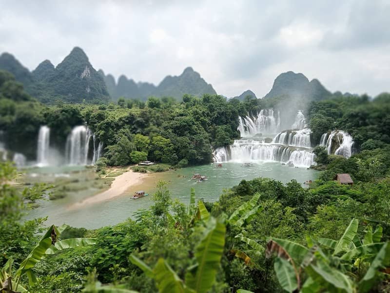 Thác Bản Giốc từ trên cao