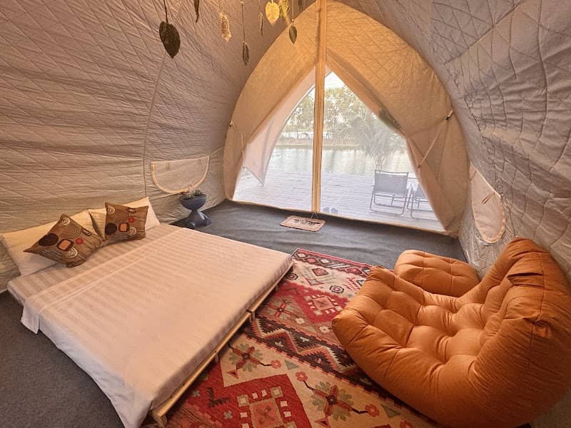 The Leaf Cafe & Glamping - Lều glamping tiện nghi
