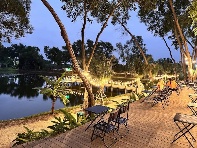 The Leaf Cafe & Glamping - Toàn cảnh