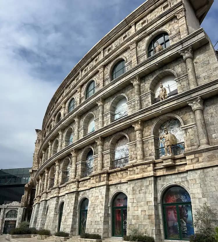 Show Kiss The Stars Sunset Town