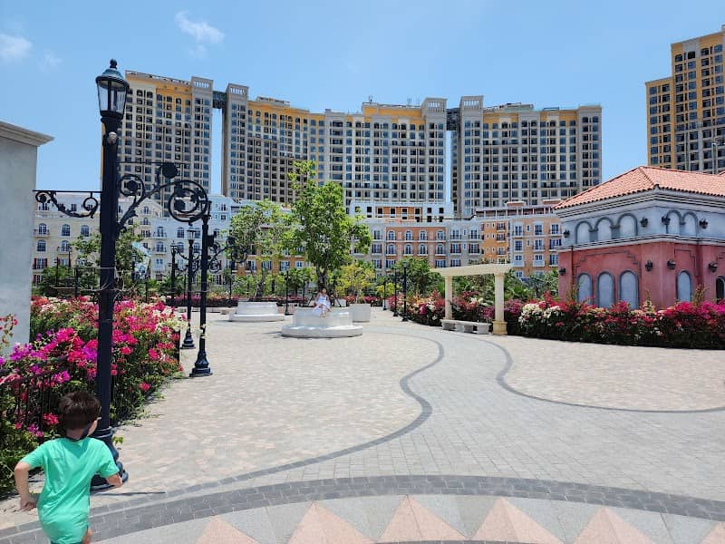 Cảnh quan Sunset Town Phú Quốc