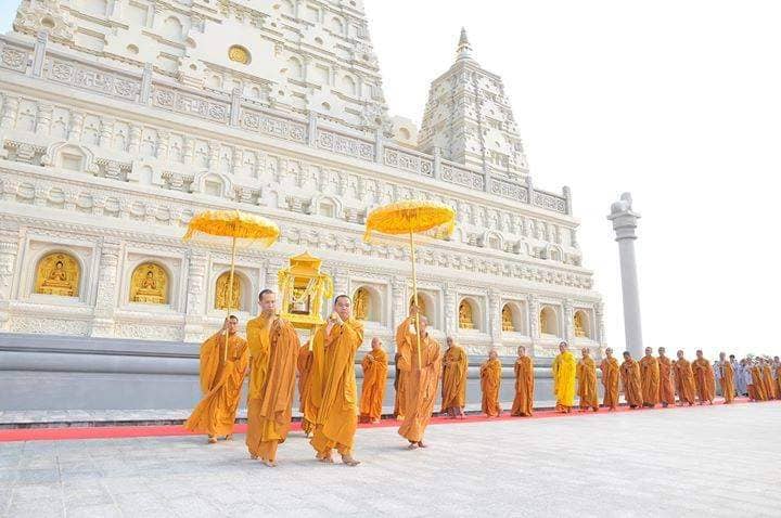 Tượng Phật Thiền viện Trúc Lâm Chánh Giác