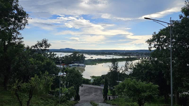 Tượng Đài Chiến Thắng La Ngà – Cẩm Nang Du Lịch