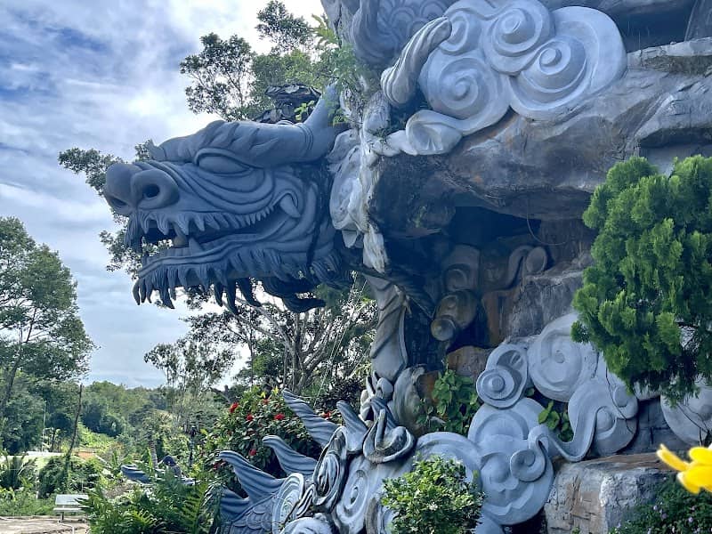 Nụ cười an nhiên của Phật Di Lặc