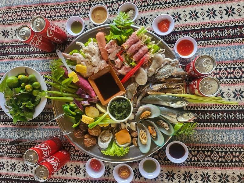Cảnh đẹp ÚT NGỌC CAMPING