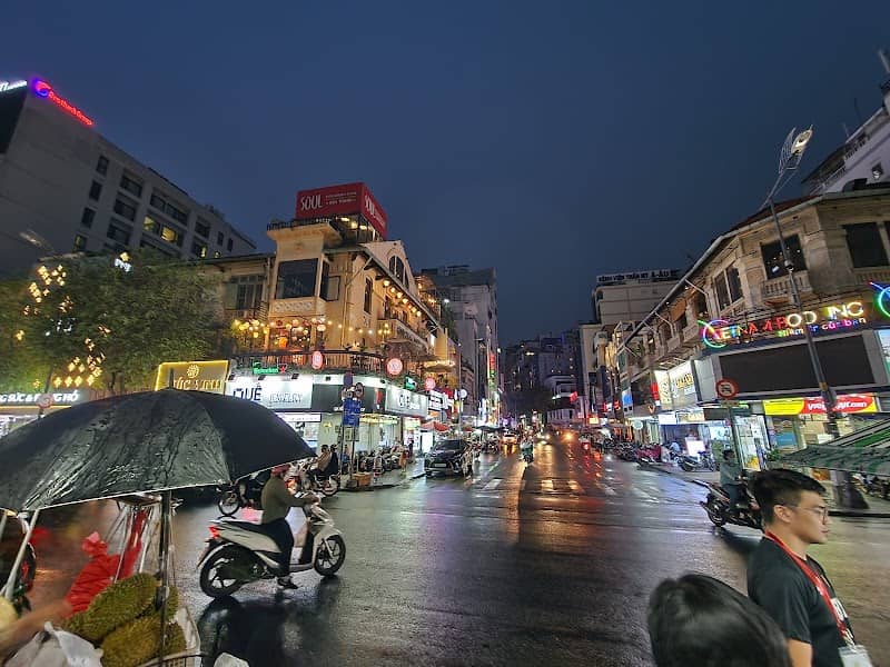 Đội ngũ tư vấn Vietnam Booking