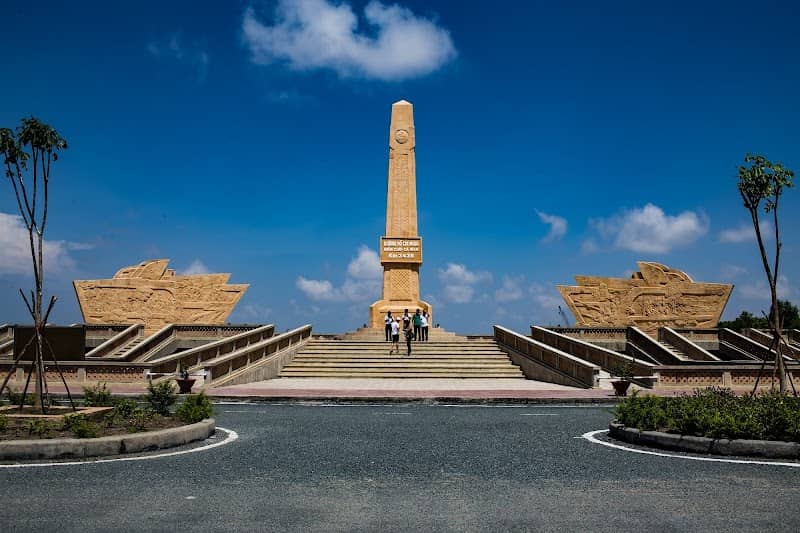 Rừng ngập mặn Mũi Cà Mau