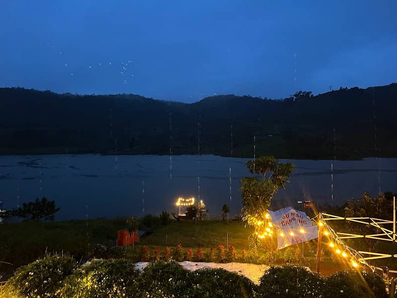 Review Sư Mẫu Camping – Kinh Nghiệm Glamping Giữa Lòng Lâm Đồng