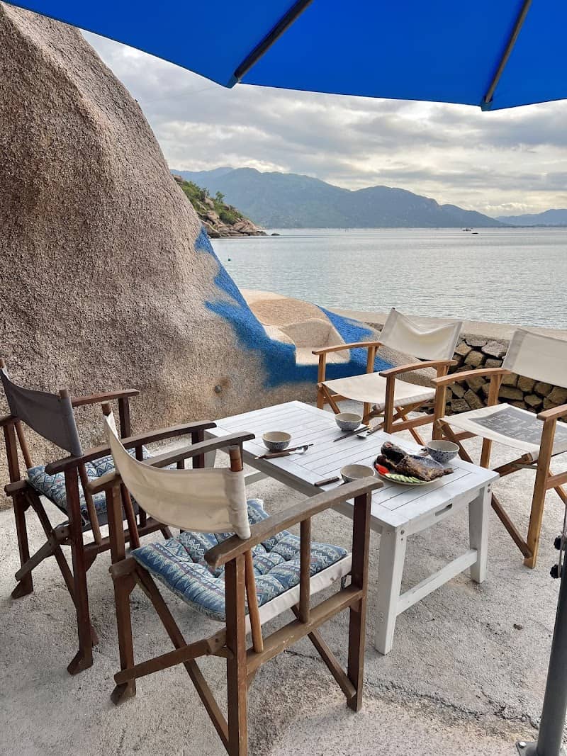 Review Floating Lounge Cam Ranh – Tất Tần Tật Kinh Nghiệm Du Lịch Chi Tiết