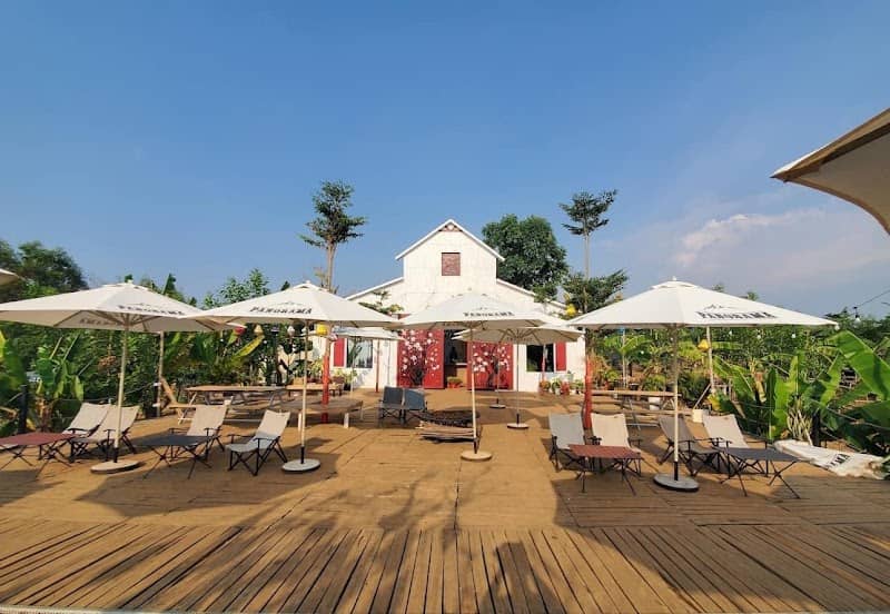 Panorama Glamping view hồ Trị An