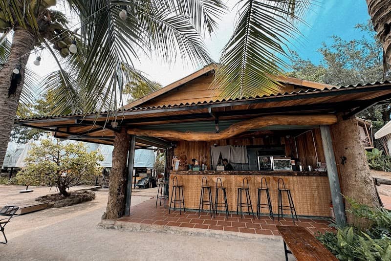 Aqua Glamping Có Gì Hấp Dẫn? Review & Kinh Nghiệm Du Lịch Chi Tiết