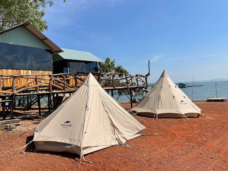 Toàn cảnh Mã Đà Lữ Quán