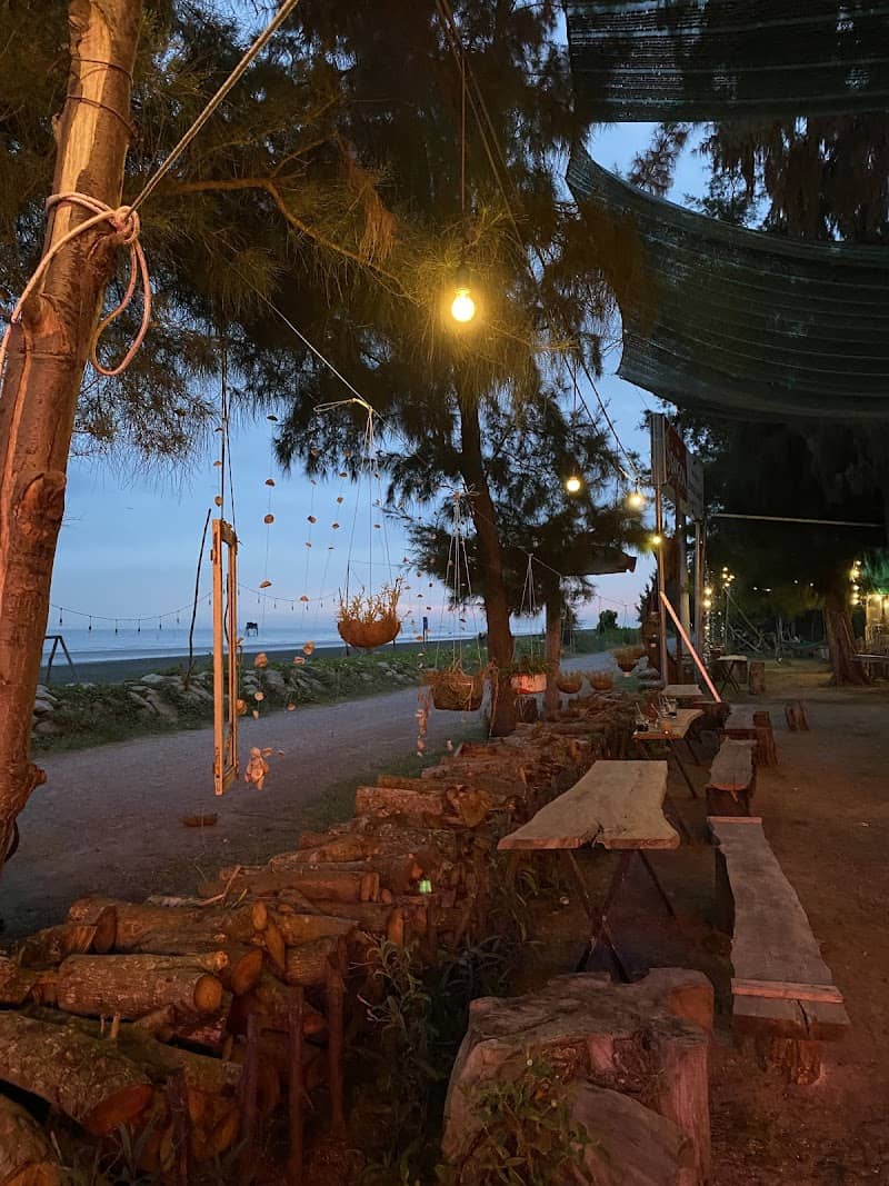 Khu vực lều trại tại Camping Eco Beach