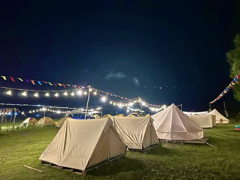 Sáu Camping